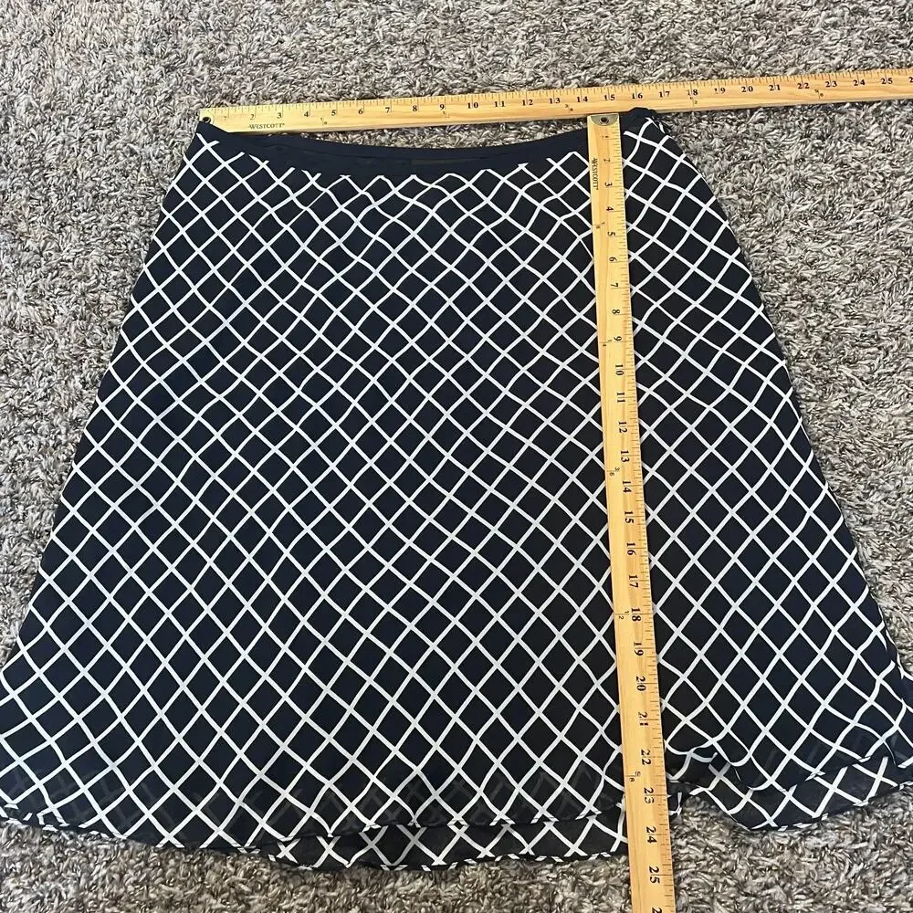 Jones New York Skirt Size 14 Navy White Windowpane Minimal Chiffon Flowy Office